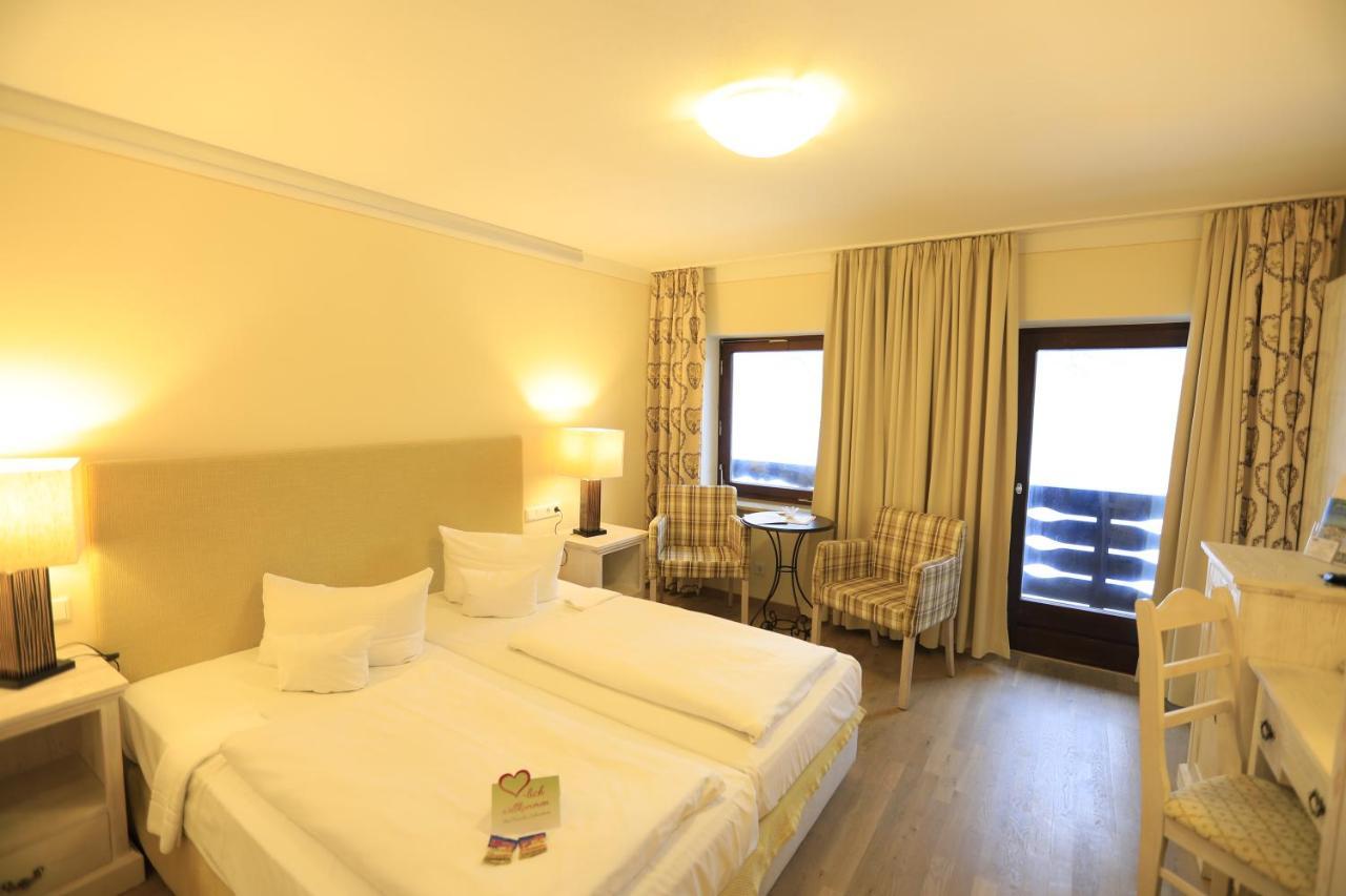 סנקט אנגלמר Hotel Gut Schmelmerhof מראה חיצוני תמונה