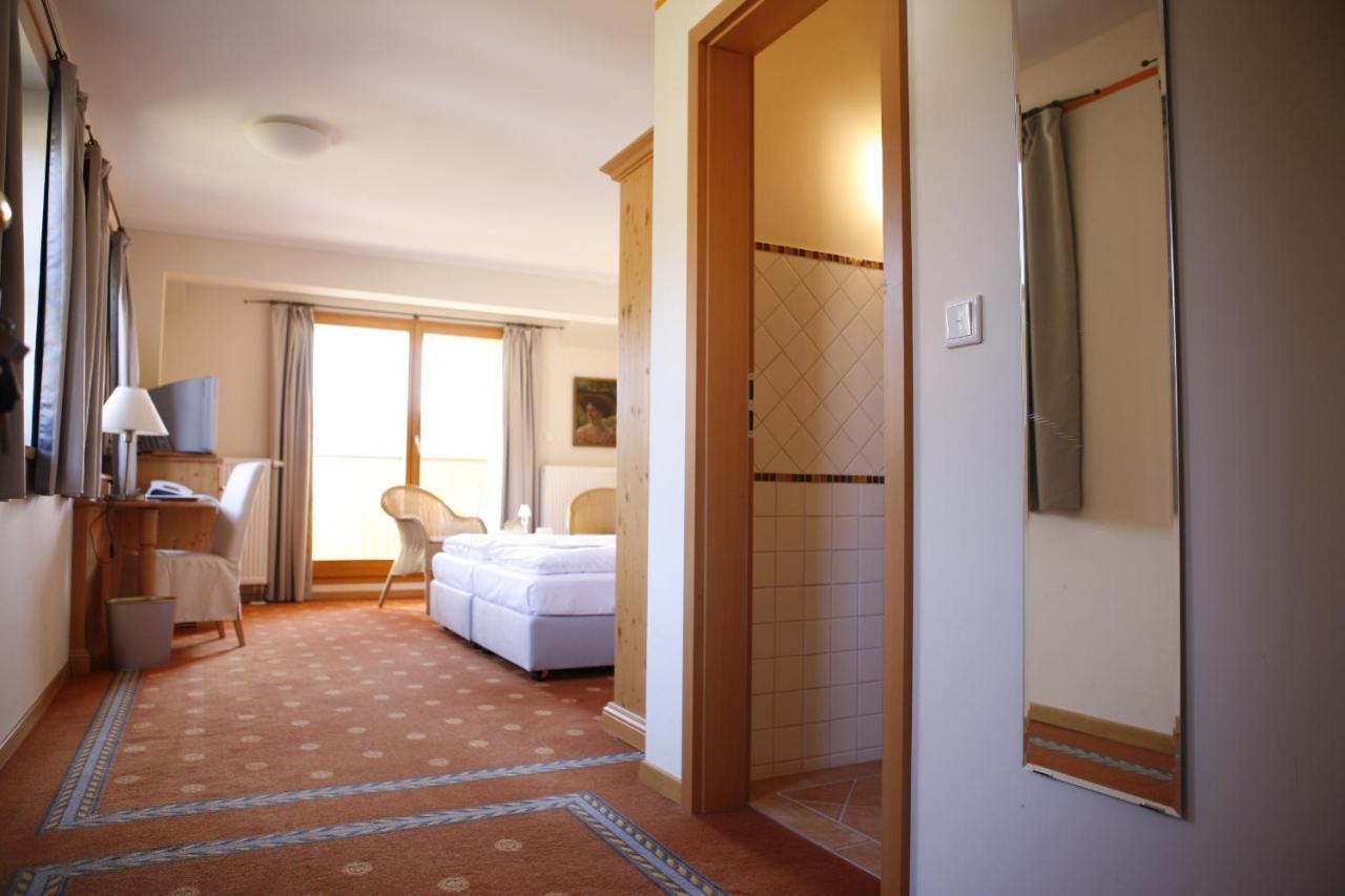 סנקט אנגלמר Hotel Gut Schmelmerhof מראה חיצוני תמונה