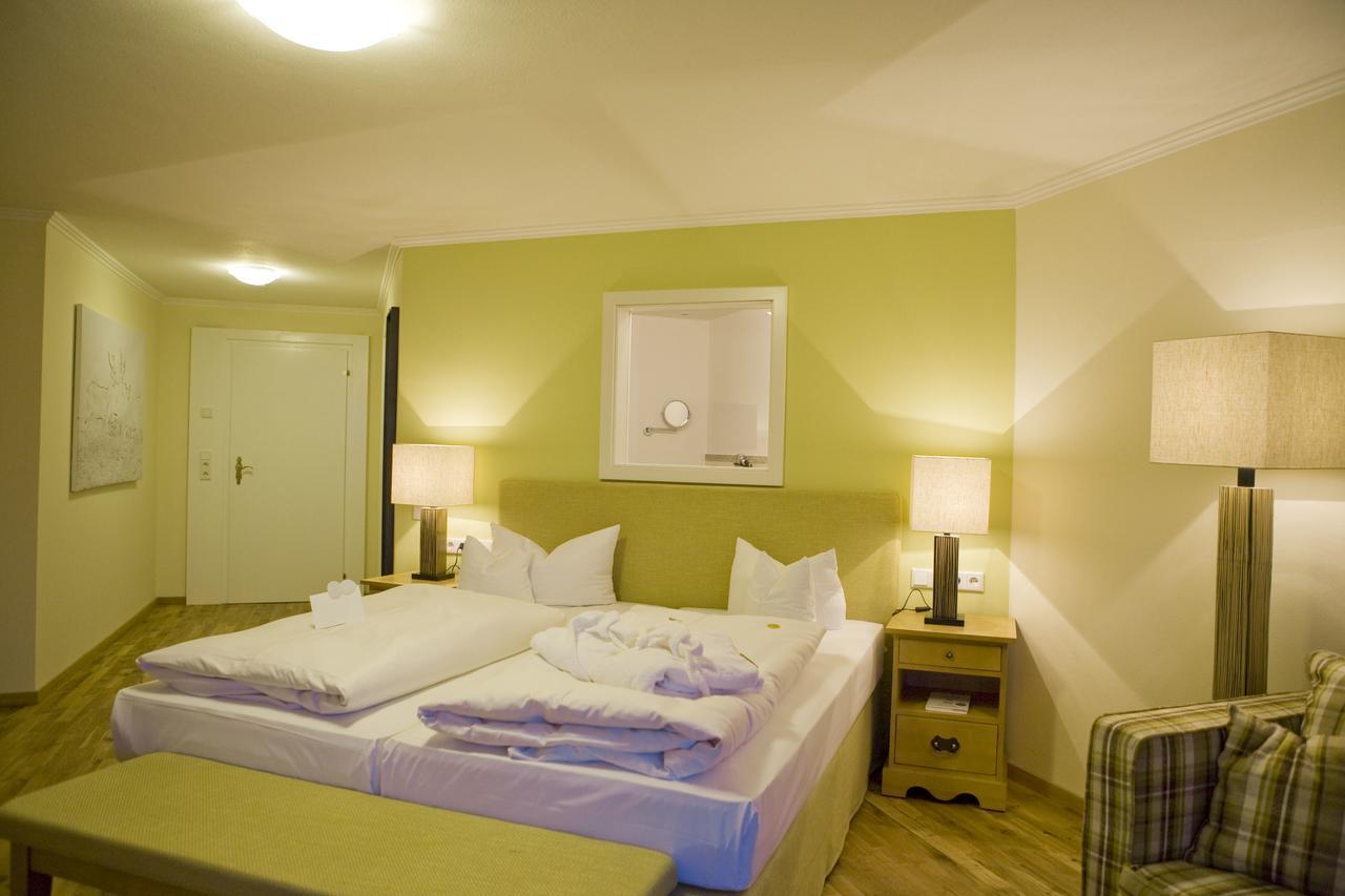 סנקט אנגלמר Hotel Gut Schmelmerhof מראה חיצוני תמונה